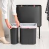 Κάδος με καπάκι αφής BO TOUCH BIN 11 + 23 l, σε γκρι, από ατσάλι, Brabantia