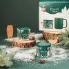 215460 2 cerny caj tsarevna 2024 120 g plechovka hrnek kusmi tea