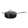 223656 panev na sote essential 26 cm 4 l cerna hlinik le creuset