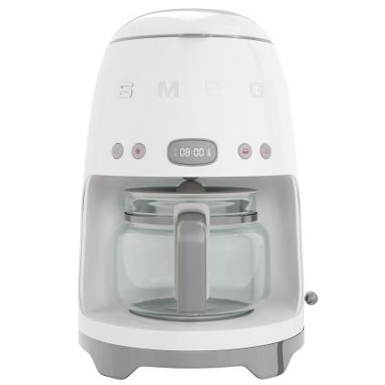 190208 smeg kavovar na prekapavanou kavu bila studio 04