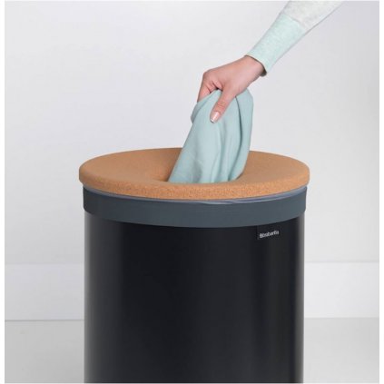 Szennyes kosár 60 l, parafadugóval, fekete, Brabantia
