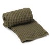 216860 rucnik na ruce organic 50 x 100 cm olivova bavlna ferm living