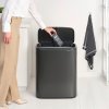 Pattumiera con chiusura soft-touch BO TOUCH BIN 60 l, grigia, acciaio, Brabantia