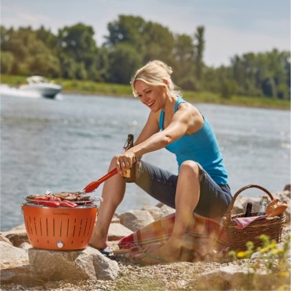 Stalinė kepsninė šildoma anglimi, oranžinės spalvos, LotusGrill