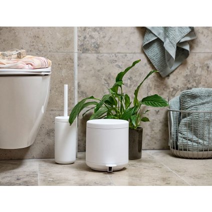 Vonios kambario šiukšliadėžė UME 4 l, baltos spalvos, plastikas, Zone Denmark
