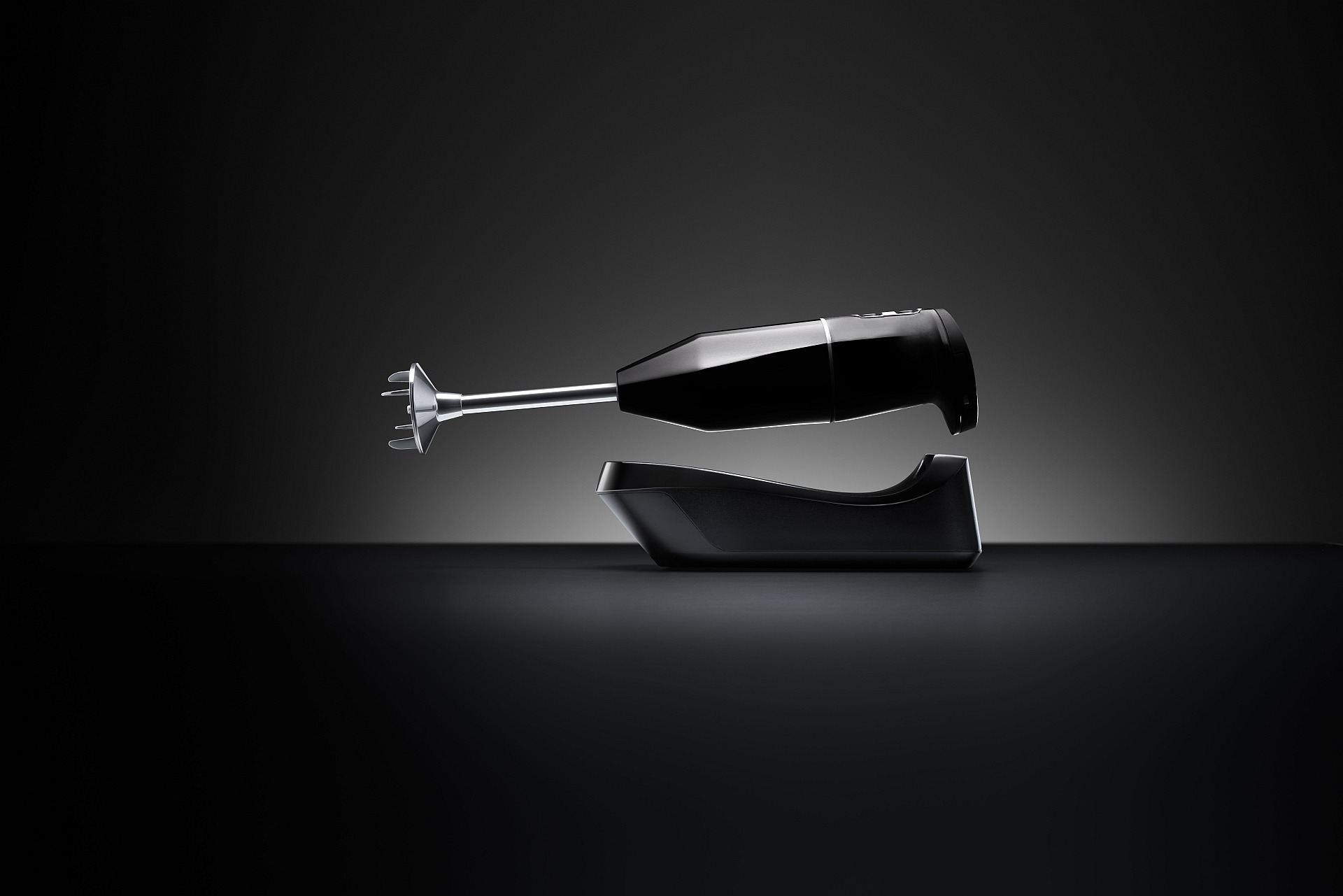 Rankinis trintuvas CORDLESS, belaidis, juodas, Bamix