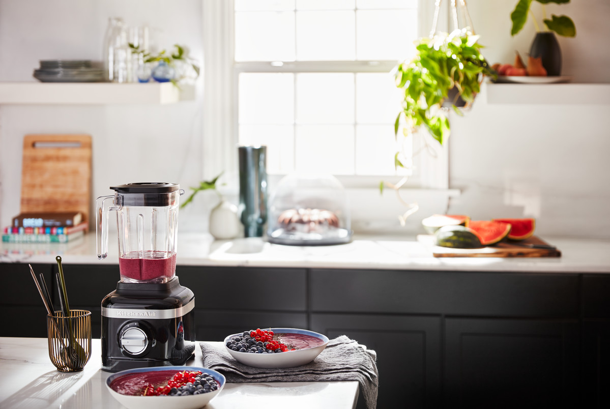 Stalinis trintuvas Artisan K150, su citrusinių vaisių presu, juodas, KitchenAid