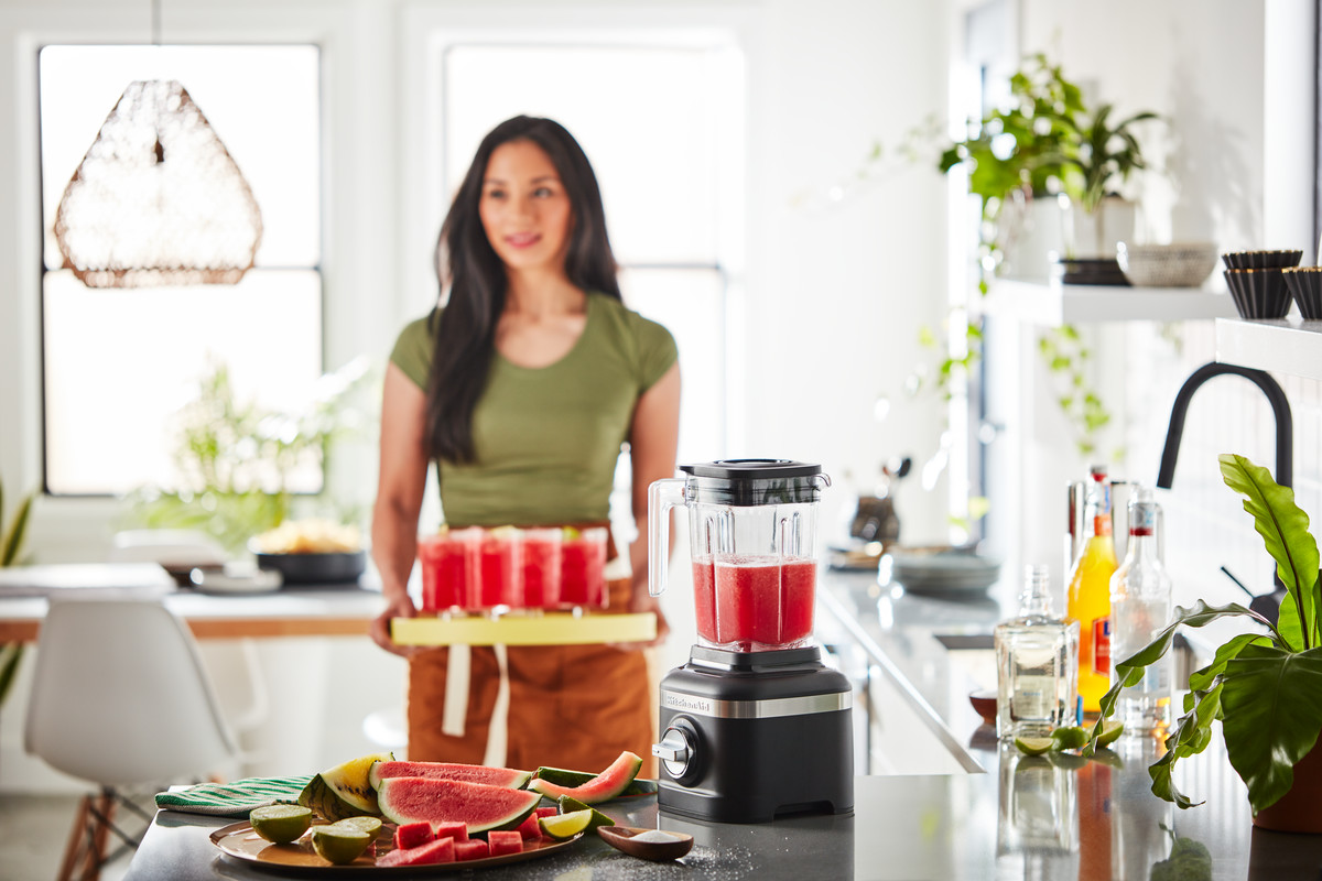 Stalinis trintuvas Artisan K150, su citrusinių vaisių presu, juodas, KitchenAid