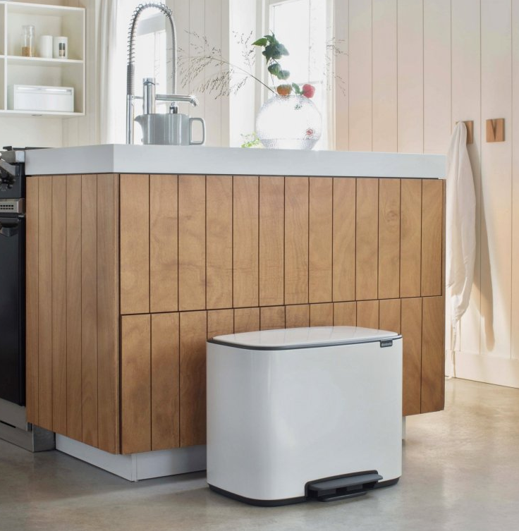 Šiukšliadėžė su pedalu BO 36 l, balta, Brabantia