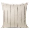 216824 dekoracni polstar calm 80 x 80 cm bezova bavlna len ferm living