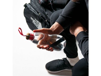 Ūdens pudele EAU GOOD 800 ml, sarkana siksniņa, tritāns, Black+Blum