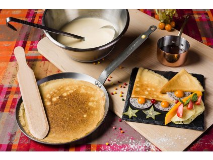 Crepe pan MINERAL B ELEMENT 24 cm, steel, de Buyer