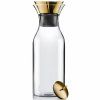 Waterkaraf 1 l, messing deksel, hoog, glas, Eva Solo