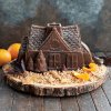 Forma do babki GINGERBREAD HOUSE, srebrna, Nordic Ware