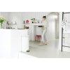 Kosz na śmieci pedałowy FLATBACK 30 l, cichy, biały, Brabantia