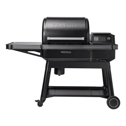 230626 peletovy gril ironwood cerna traeger