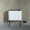 Caixote do lixo com tampa de pressão BO 3 x 11 l, branco, Brabantia