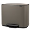 Caixote do lixo com pedal BO 36 l, platina, Brabantia
