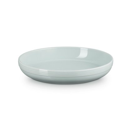 224709 jidelni misa coupe 22 cm 960 ml sea salt kamenina le creuset