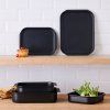 224385 2 pekac 32 x 25 cm cerna hlinik le creuset