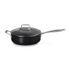 223656 panev na sote essential 26 cm 4 l cerna hlinik le creuset