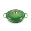 225246 kastrol signature 26 cm 2 2 l bamboo litina le creuset