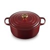 224454 kastrol signature 28 cm 6 7 l garnet litina le creuset