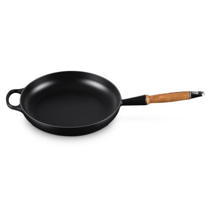 223794 panev na smazeni signature 28 cm satin black litina le creuset