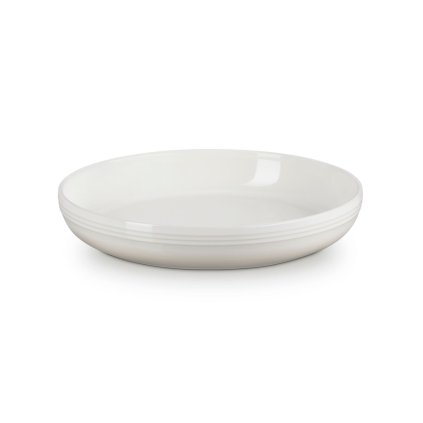 223272 jidelni misa coupe 22 cm 960 ml meringue kamenina le creuset
