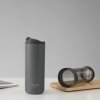 Potovalni lonček RECHARGE ANYTIME, 460 ml, z infuzorjem za čaj, siva, Viva Scandinavia