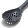 Perforirana žlica GOOD GRIPS, 33 cm, siva, silikonska, OXO