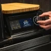 230620 5 peletovy gril timberline cerna traeger