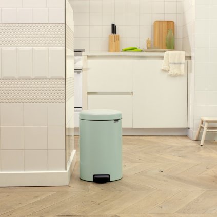 Treteimer NEWICON 20 l, Jade Green, Stahl, Brabantia