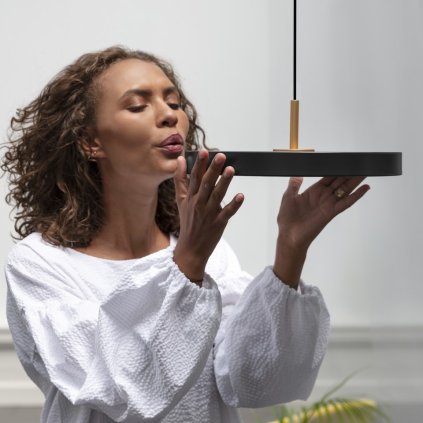 Hängelampe ASTERIA PLUS 31 cm, schwarz / gold, aluminium, Umage