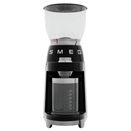 186449 7 smeg elektricky mlynek na kavu cerna studio 04
