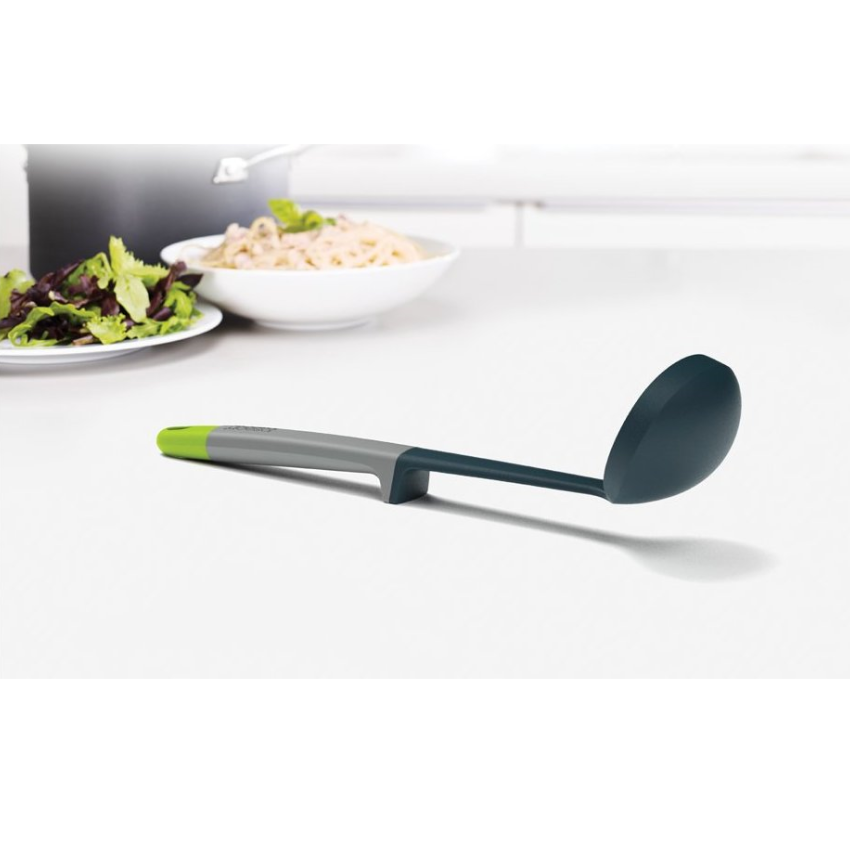 Kelle aus Nylon mit grauem Griff Elevate ™ Nylon Joseph Joseph