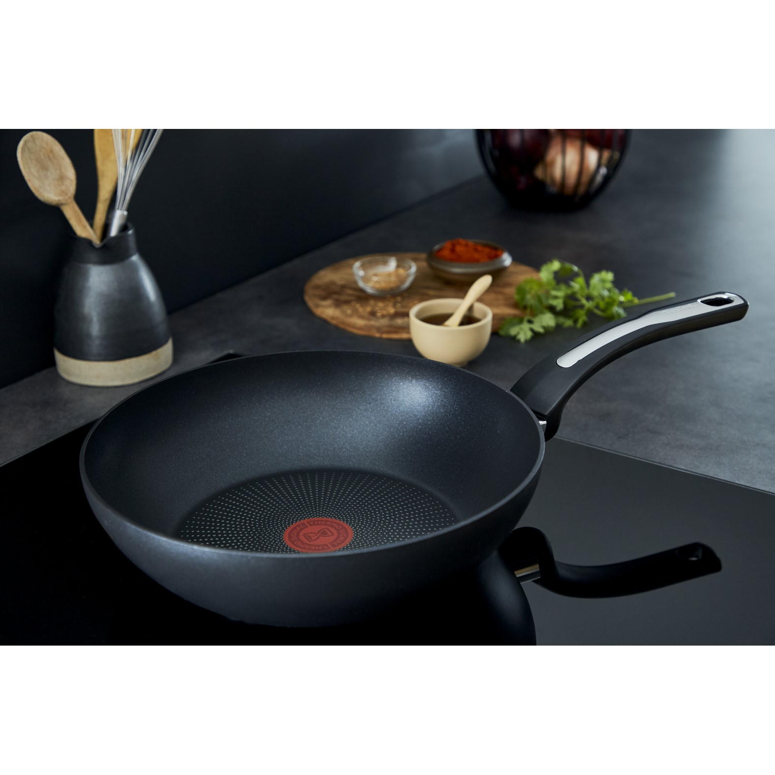 Wok SELECTION 28 cm, schwarz, Aluminium, Tefal