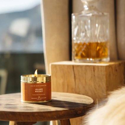 Lõhnaküünal ISLAND WHISKEY, põlemisaeg 45 tundi, reisipakk, Isle of Skye Candle Company