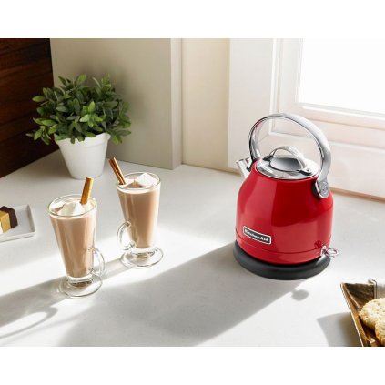 Elektrisk vattenkokare 1,25 l, royal röd, KitchenAid