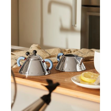 Gräddkanna 9096 200 ml, blå, Alessi