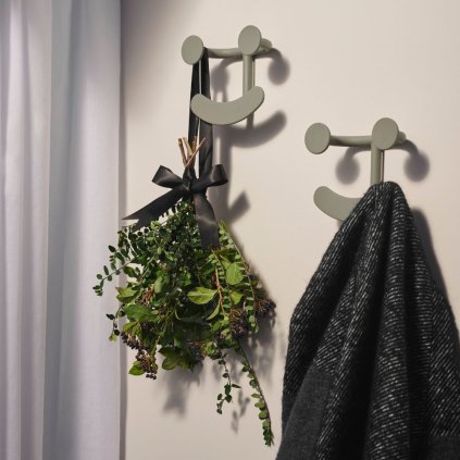 Klädkrok HAPPY 15 cm, gröngrå, stål, Fritz Hansen