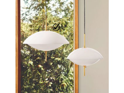 Pendellampa CLAM 55 cm, vit/mässing, Fritz Hansen