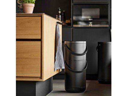 Matavfallstunna CIRCULAR 35 l, svart, plast, Zon Danmark