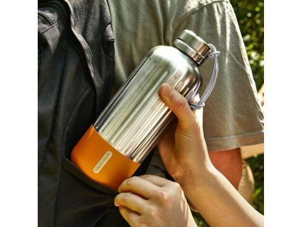 Vattenflaska EXPLORER 850 ml, orange, rostfritt stål, Black+Blum