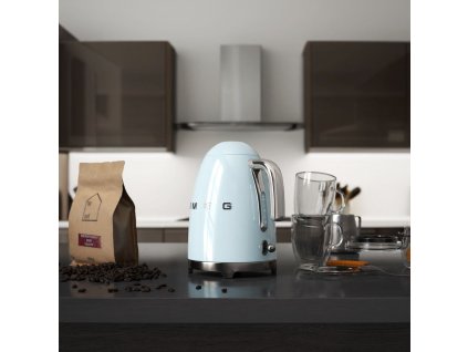 Elektrisk vattenkokare KLF03PBEU 1,7 l, pastellblå, Smeg