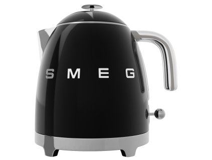 200186 smeg mini rychlovarna konvice cerna studio 02