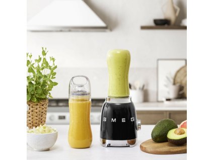 Smoothiemaskin 50'S STYLE PBF01BLEU, svart, Smeg
