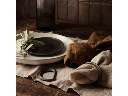 Servettring FLOW 7 cm, set i 4 delar, svart, mässing, ferm LIVING