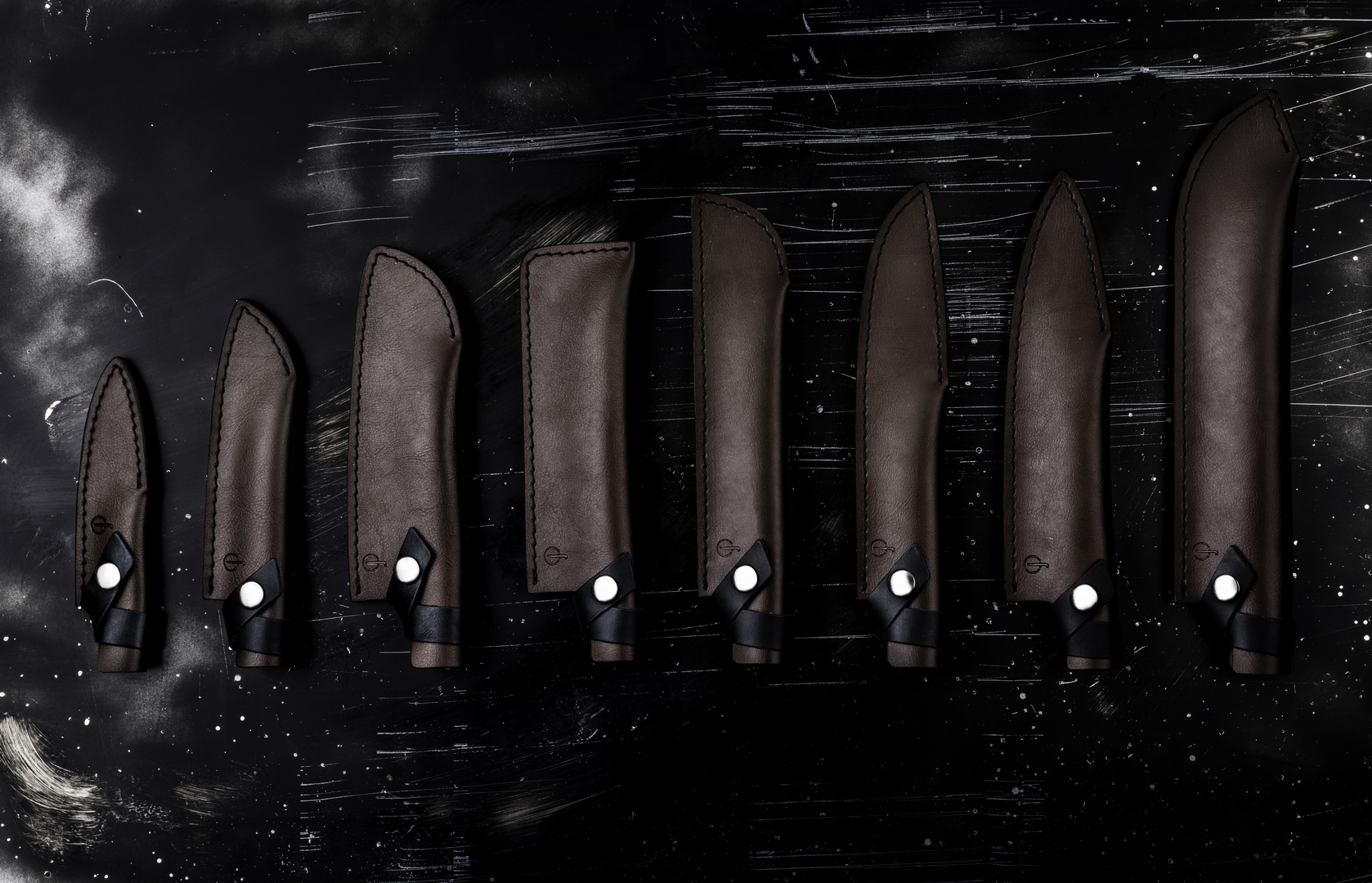 Knivslida för en Forged slaktkniv, läder, Forged