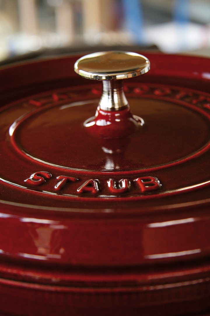 Gryta COCOTTE 26 cm, med ångkokare, basilika, gjutjärn, Staub